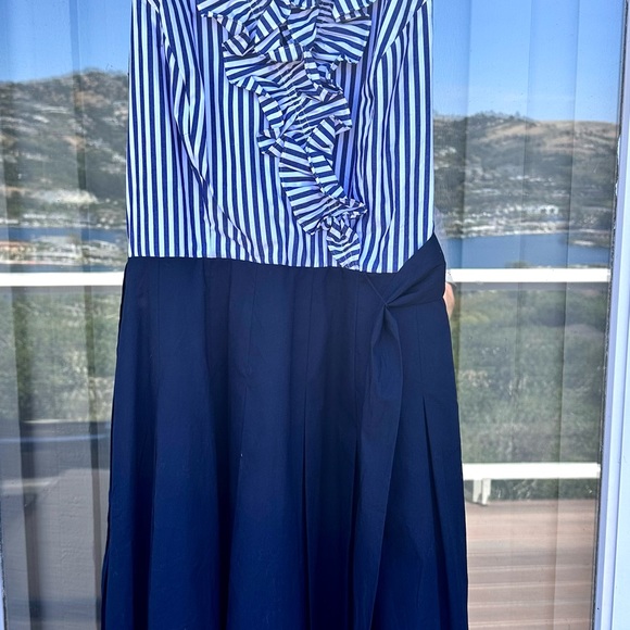 NWT Eliza J Navy Striped Ruffle Neck Sleeveless Dress Fit & Flare Midi Size 8 - Picture 3 of 6